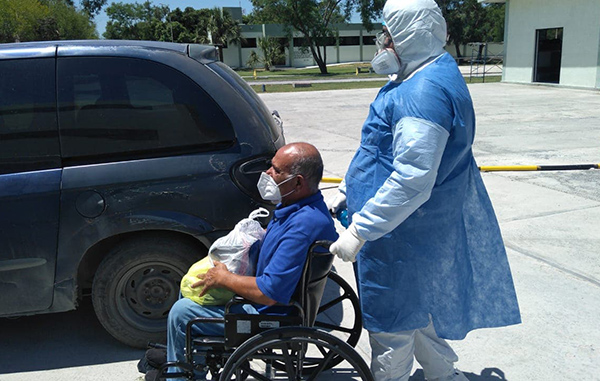 Salen de hospital militar sin Covid-19 3 117854856 608808903111790 4643556326039710606 n