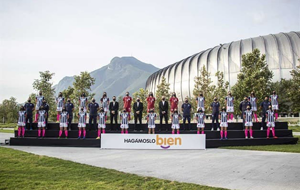 Los equipos varonil y femenil de Monterrey se toman la foto oficial ‘Guadianes 2020’ 1 117947465 323488509019591 2743483928107930328 n