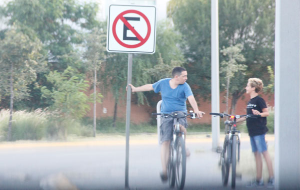 Gobierno ajusta medidas... y gente se relaja ante Covid 1 4 4