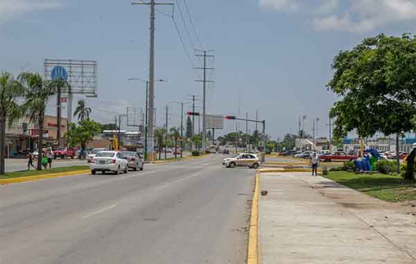Busca Madero construcción de puente peatonal en avenida Tamaulipas 1 MADERO 2 2