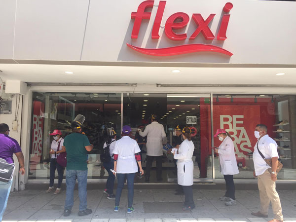 Recorre De la O peatonal Morelos, en Monterrey, para concientizar a ciudadanía 2 Peatonal Morelos 3