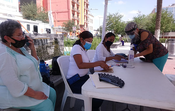 Recaudan firmas en Reynosa para enjuiciar a ex presidentes 2 118617375 2677660295826788 8565691991488013446 n