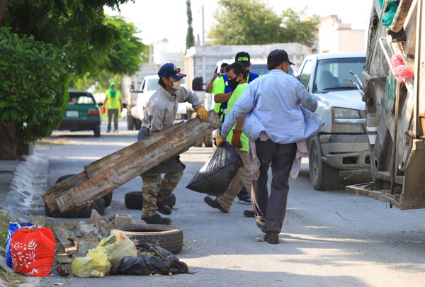Intensifican operativos de descacharrización y fumigación en Guadalupe 1 Guadalupe 1