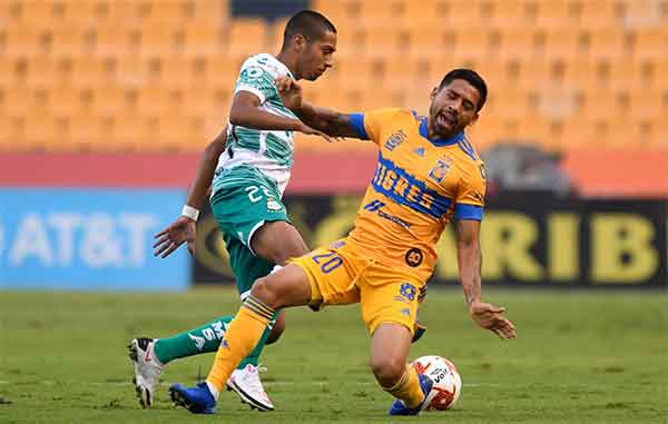 Santos no puede en 'El Volcán' y Tigres regresa al triunfo 1 TIGRES 2 1