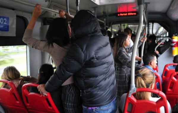 Acoso-en-transporte