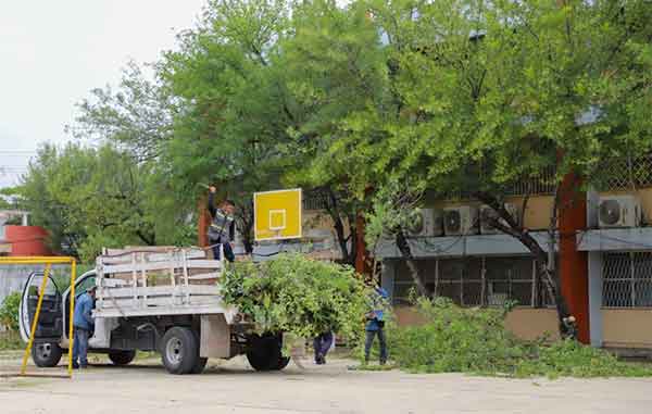 Mantiene Guadalupe labores de mantenimiento en escuelas 1 GUADALUPE 2