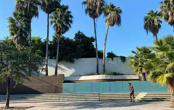 Le 'hacen el feo' al Paseo Santa Lucía en Monterrey 1 PASEO 2