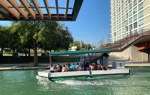Le 'hacen el feo' al Paseo Santa Lucía en Monterrey 2 SANTA LUCIA