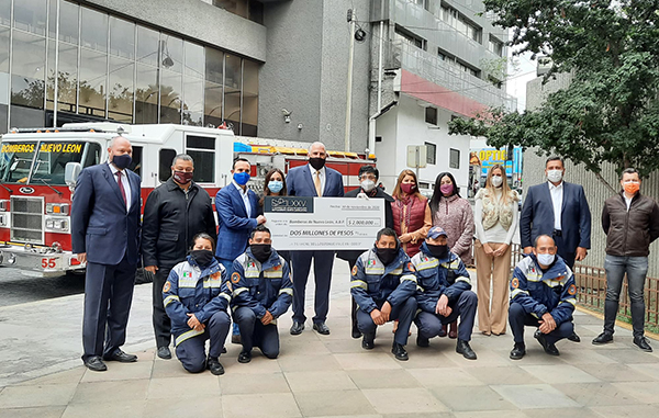 Entrega Congreso donativo a Bomberos de NL 1 128928051 663309007670022 8975070664122445509 n