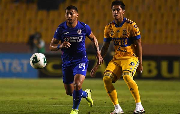 Tigres la 'cruzazulea' y cae 3-1 en juego de ida 3 CRUZ AZUL 4