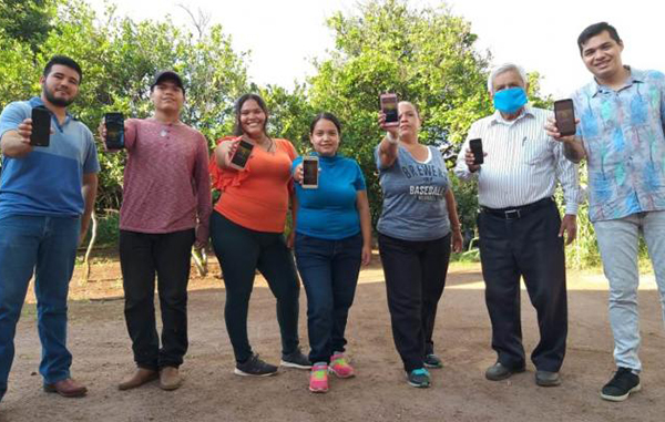 jovenes_crean_compania_de_telefonia_oaxaca