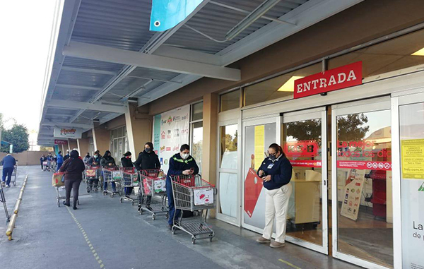 Acuden a supermercados ante cierre por Covid-19 1 129283851 834460554046095 8110459911619075995 n