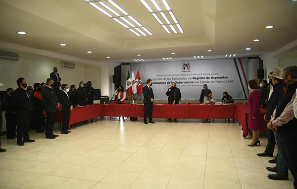 Adrian de la Garza se registra como precandidato del PRI para gobernador de NL 4 130605810 1296779920676688 1604938266833868450 n
