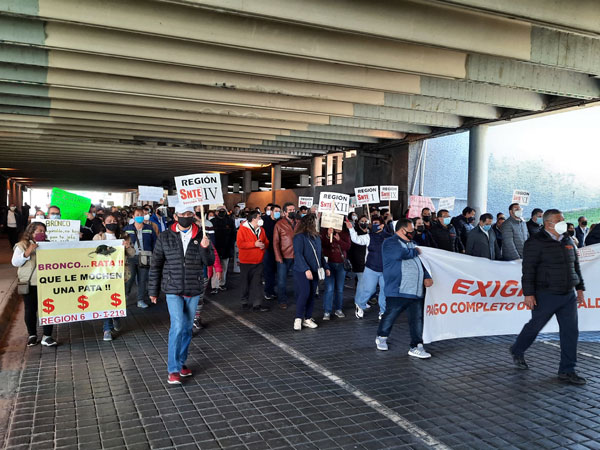 Maestros no cesan, suman cuatro días protestando 1 Maestros 2 2