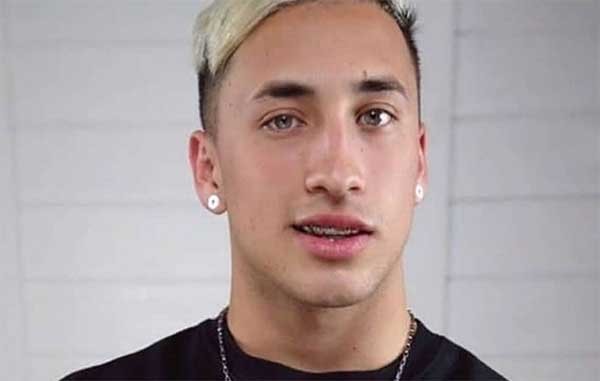 YOUTUBER