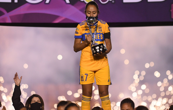 Tigres se proclama campeón de la Liga MX Femenil 1 copa