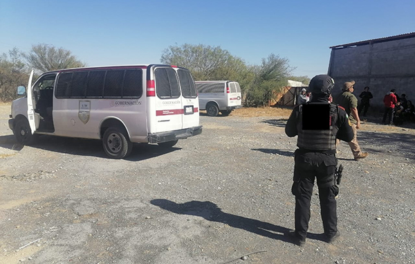 Rescatan más de 60 indocumentados en carretera Monterrey-Reynosa 2 140015601 2956566267921832 6503885125536042497 n