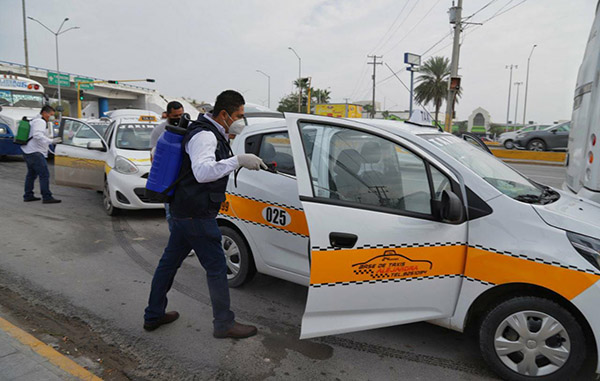 Desinfectan al transporte publico en Reynosa 1 142721165 764657751133322 3634423757260996583 n