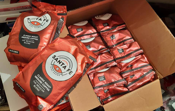 Regalan café para el frío en negocio de motos en Guadalupe 1 43
