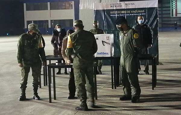 Arriban 9 mil 750 vacunas anti Covid a Nuevo León 1 AVION 2