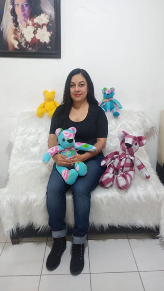 Elabora osos de peluche con ropa de familiares fallecidos en NL 1 Ositos pelucha 2