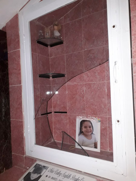 Denuncian profanación de tumba para robarse unos juguetes 4 Tumba 4