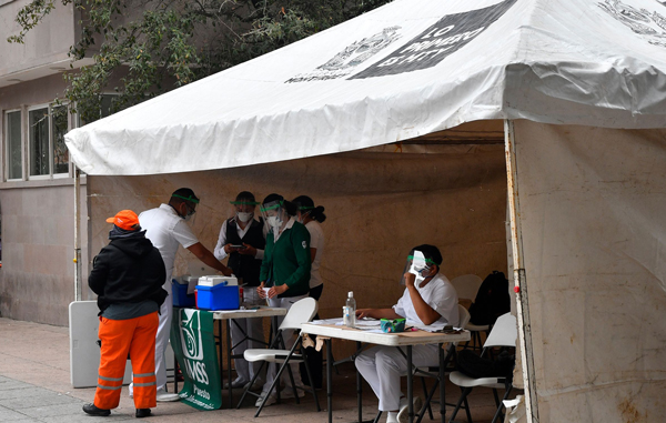 Vacunan contra influenza en centro de Monterrey 1 im