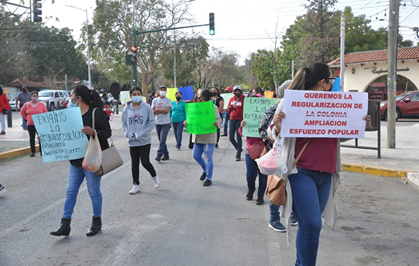 Bloquean el 17, exigen regularización de predios 1 152762060 435835034321787 1033614340162588026 n
