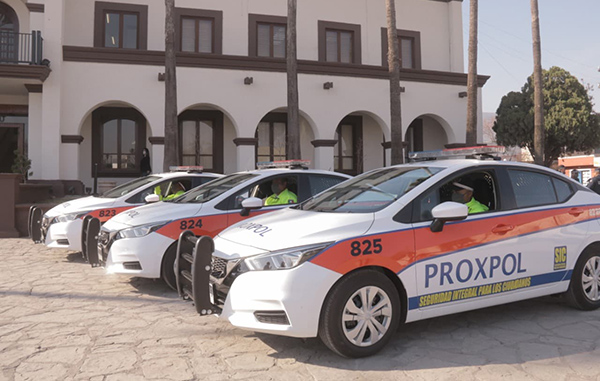 Refuerza Escobedo su seguridad con entrega de patrullas 1 153748112 299886911469789 5195104263198644466 n
