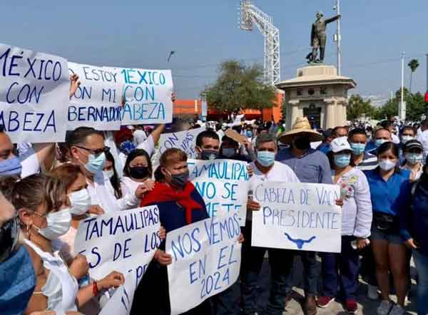 Realizan mitin contra desafuero de Cabeza de Vaca 2 Marcha Cabeza de Vaca 1