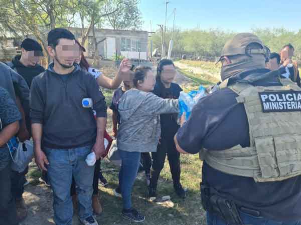 Aseguran en Reynosa 49 migrantes; 8 son mexicanos 5 Migrantes 3