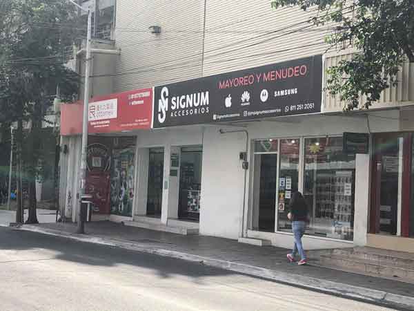 Negocios de Monterrey abren puertas tras levantamiento de restricciones 6 Monterrey 1