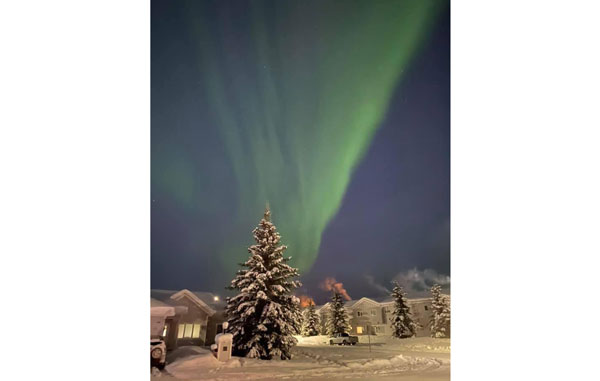 En Alaska se maravillan con majestuosa aurora boreal (FOTOS) 1 auro445