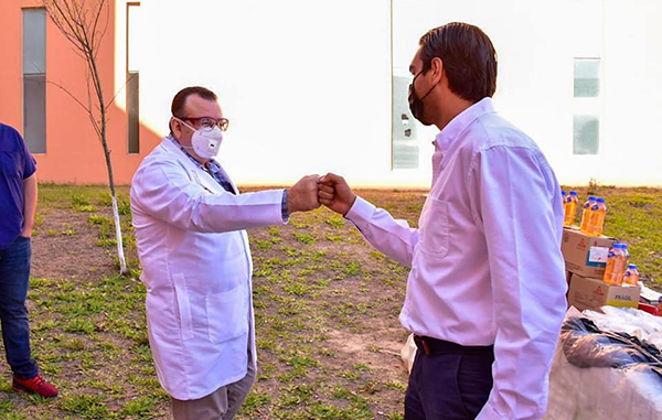 Patronato del DIF Reynosa entrega artículos médicos en IMSS 270 1 156562629 3006294729598630 2914096468162677864 n