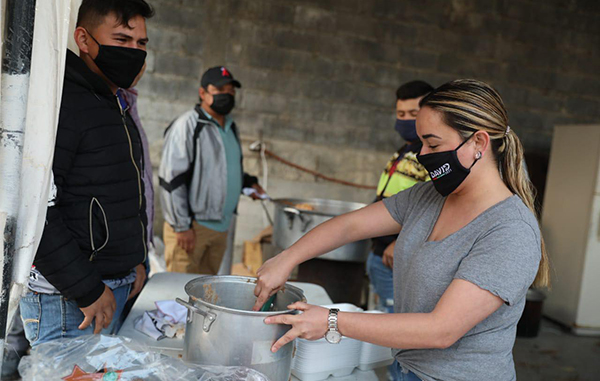 Deja la campaña para llevar alimento a damnificados y brigadistas 2 164501157 443167503641869 6346629808842830108 n