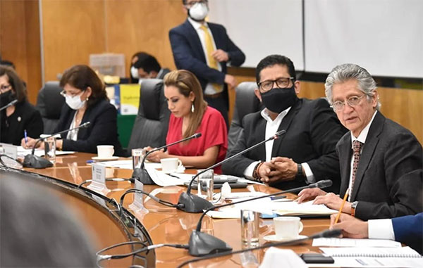 Auditor explica 'pifia' a diputados sobre el NAIM 1 AUDITOR
