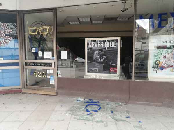 Vandalizan calles y monumentos de Monterrey por el 8M 4 Marcha 7