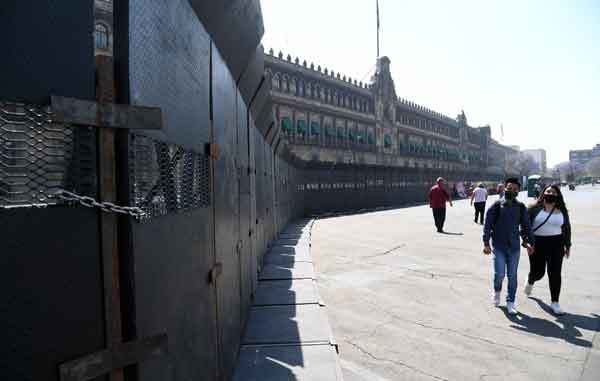 Muro-Palacio-Nacional