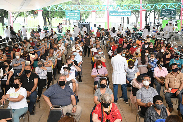 13 mil adultos mayores han recibido vacuna contra Covid en Monterrey 2 172449687 914501282695287 6424984164996820946 n