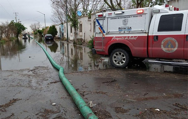 Trabaja PC Reynosa por afectaciones en colonia Pirámides 1 LLUVIAS 2
