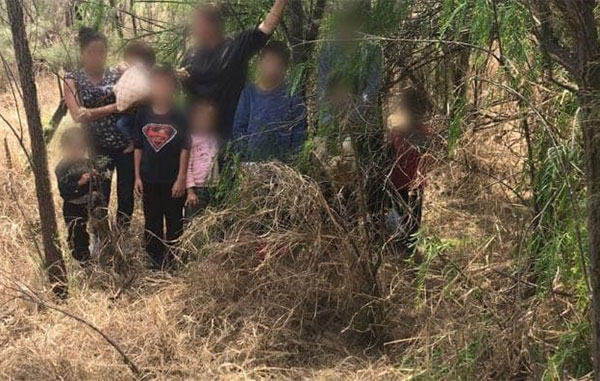 Encuentran a menor que viajaba solo de Honduras a EU 1 MENOR 2