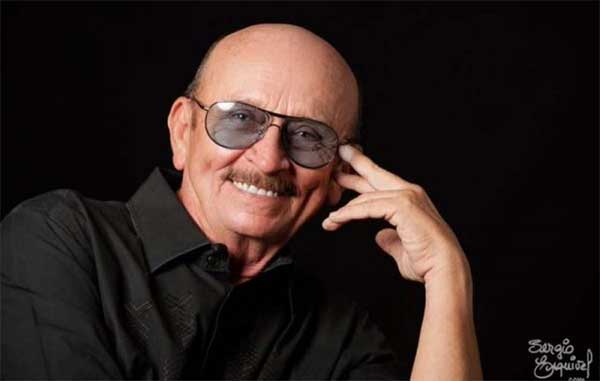 SERGIO ESQUIVEL