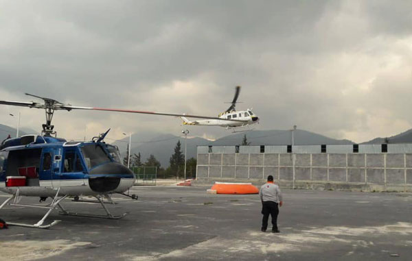 Avanza control de incendios forestales de Doctor Arroyo 2 heli