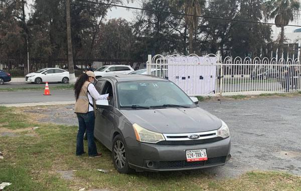 Arranca vacunación contra Covid-19 en gimnasio de la UAT 1 veh