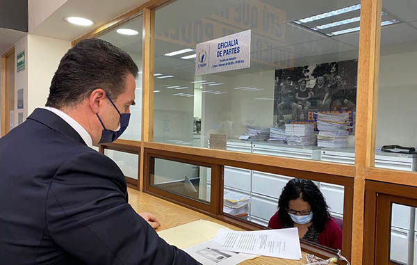 Presenta Adrián queja contra AMLO en la CNDH 1 188492323 957343251764307 352367927221978641 n