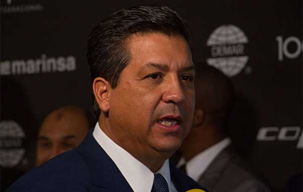 Tienen CDV y familia 35 escoltas asignados 1 CABEZA 1