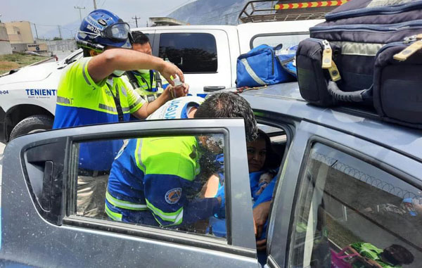 Elementos de PC ayudan a mujer en labor de parto en Santa Catarina 1 baby
