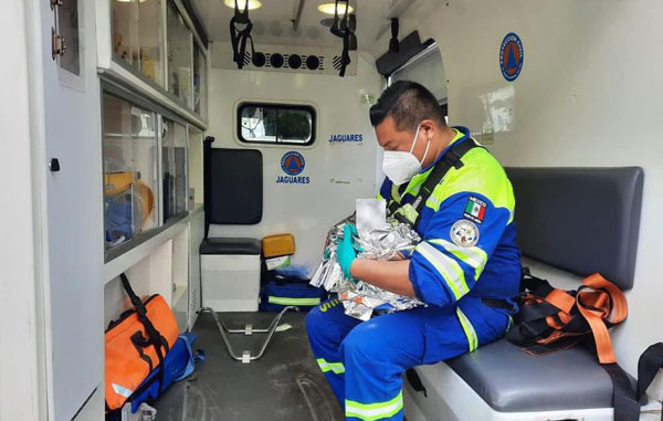 Elementos de PC ayudan a mujer en labor de parto en Santa Catarina 2 bb
