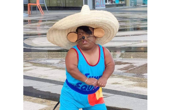 En redes se burlan de versión mexicana de Space Jam 2 rarg