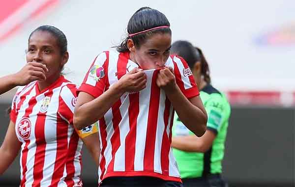 CHIVAS-FEMENIL
